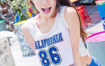 IMiss爱蜜社 - ALICE梁紫轩真会玩，套装照片里的造型宝典，让我路转粉！