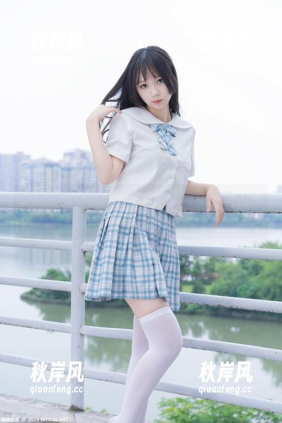 喵糖映画更新：热裤女孩合集，哎呀，我的心脏不够用啊！