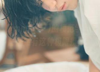 没想到Mimmi(밈미)的模范学生写真，原图居然有这种极限操作！