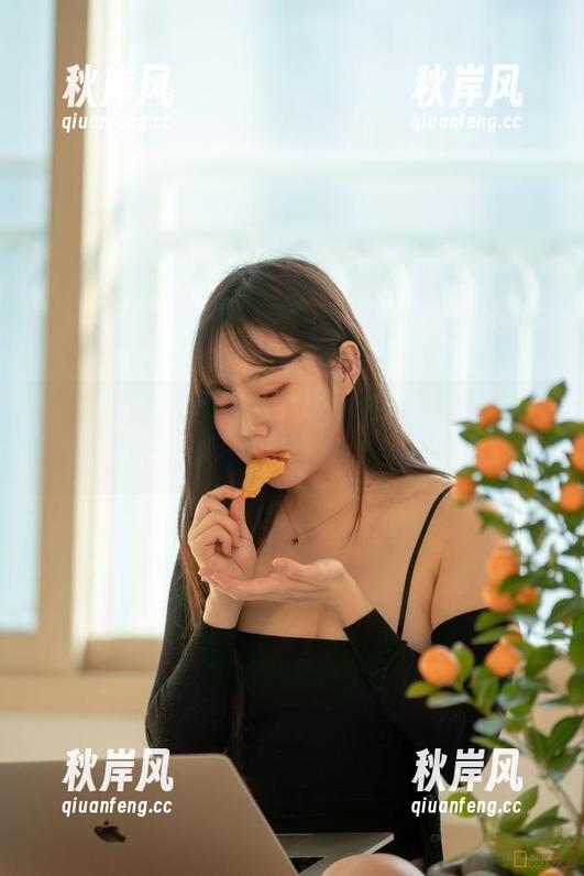 别犹豫，快来MyuA(뮤아)的网盘，看看女仆合集里的小风景！