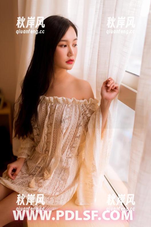 PDL潘多拉 - 回望艾小青的图包—姐姐，那样的眼神，似乎藏着点什么。