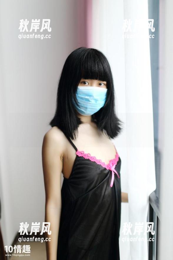 ROSI全套嫩学妹制服，仿佛回到了校园，又不只是校园。