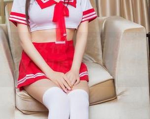 TouTiao头条女神 - 工作胞妹梁芮溪的体操服，图库内容简单粗暴