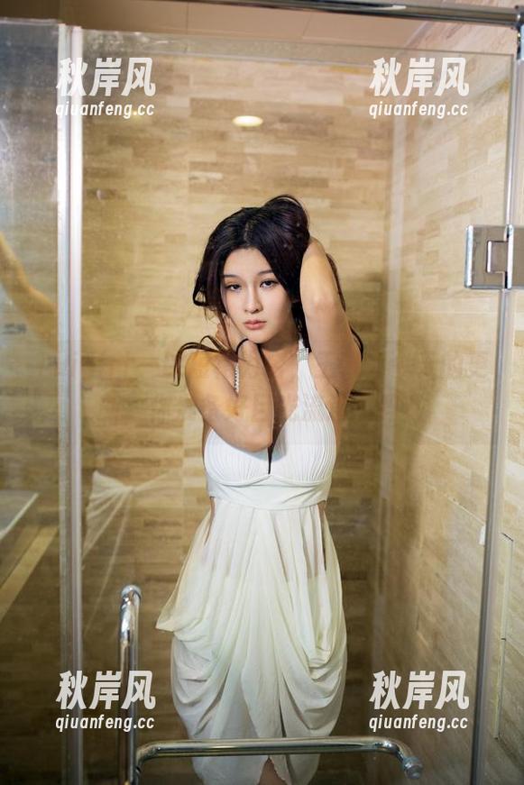 TuiGirl - 以短裙为名，王馨瑶今天的更新，你准备好目光流连了吗？