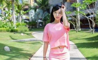 TuiGirl推女郎 - 王依萌校园高清合集,仿佛空气中都飘满了课本的味道,秀外慧中。
