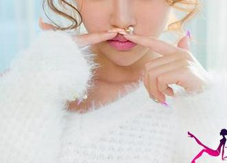 UGirls尤果网 - 李梓然的最新写真集,油亮之美,亮得让人微微心痒。