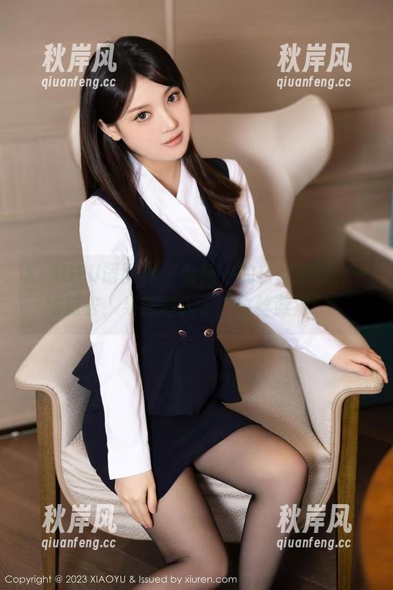 XIAOYU语画界 - 金纯一的白丝资源，一眼过去，果然陷入了“白丝漩涡”！