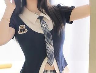 Xiuren秀人网 - kelly凯莉的夏天写真集更新：快来看看她如何在20度的假装热情中活得比我们还热！