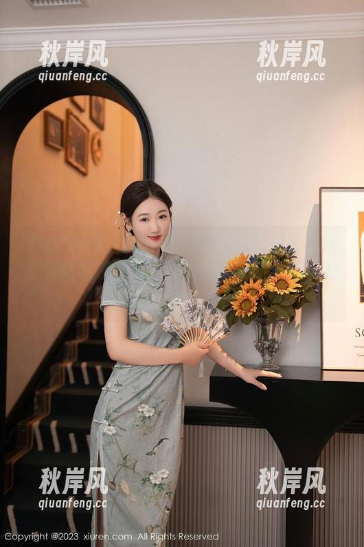 Xiuren秀人网 - 空姐下班后的日常：唐安琪的高清写真，这次她换上了舒适的拖鞋！