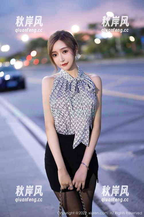 Xiuren秀人网 - 不得不说，这全套的猫咪巨臀妹妹写真，女神气息扑面而来～
