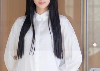 Xiuren秀人网 - 美昕Yumi的清纯合集：当清纯遇上内心的段子王，火花四溅！