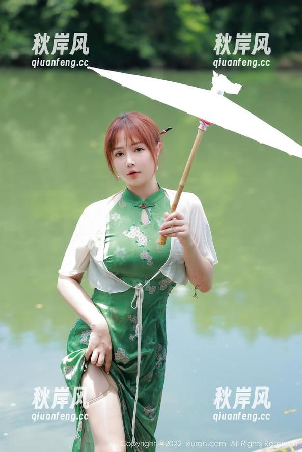 Xiuren秀人网 - 雨儿酱eve的最新图包——每张都像被男友宠溺了，快剁手！