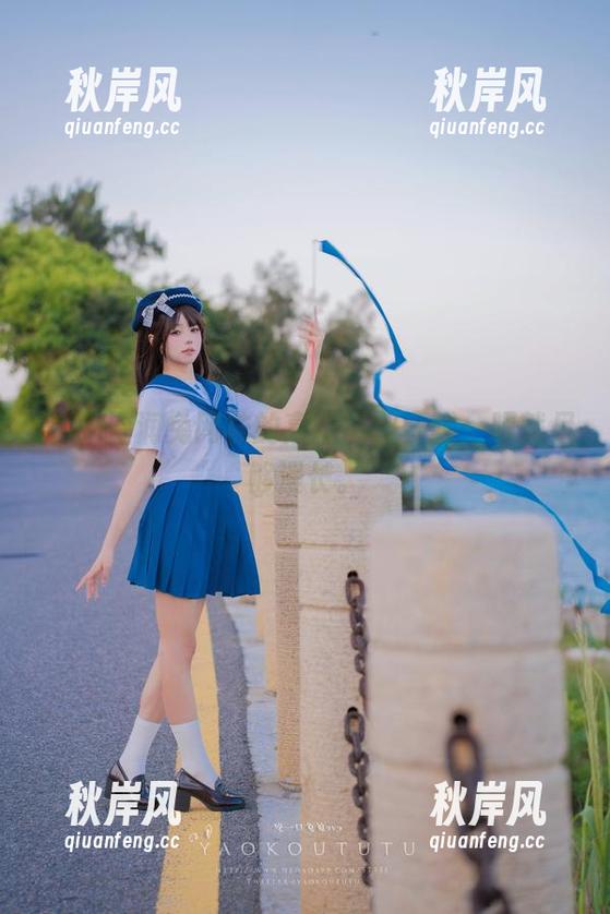 Yiko湿润兔网袜的高清图册，瞄一眼就足够漫长。