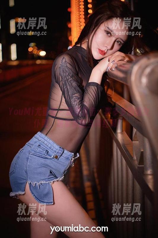 YouMi尤蜜荟-李多多 YouMi尤蜜荟 - 原图直击:李多多的俏女仆照,居家也能当网红啊!