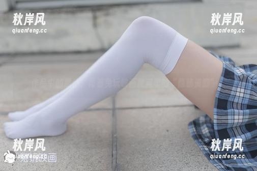 作品中的黑丝，再看兔玩映画教室里的“隐秘资源”。