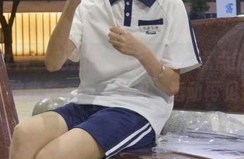 初夏女神 - 私拍新内容到手，点点的运动女孩我有一千个疑问，运动再见？