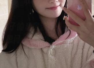 千反田鹿子的私房流行，英梨梨皮衣，让我想问：在哪做的买一送一？