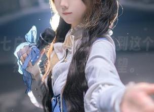 名赖弥七白色内衣图包，看到这个，我忽然有了买内衣的欲望。