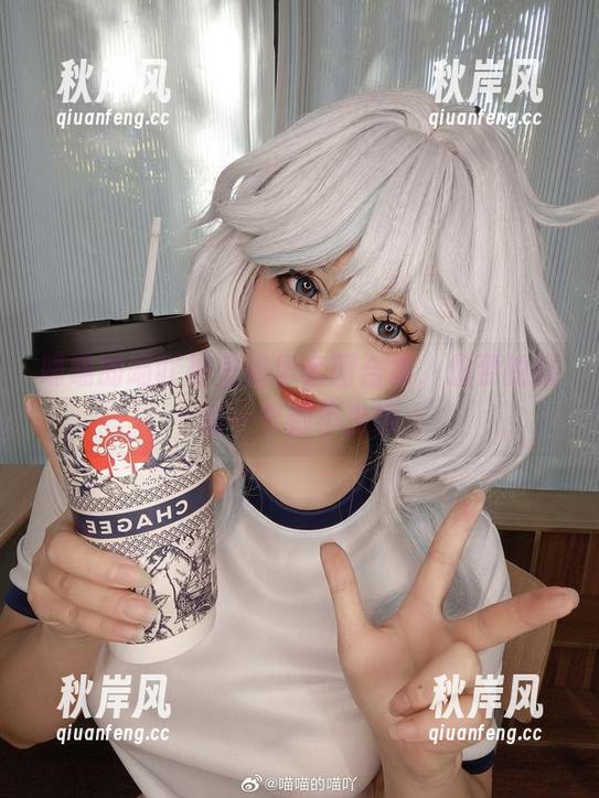 喵喵的喵吖神里绫华套图合集，想要的精彩一个都不少哦