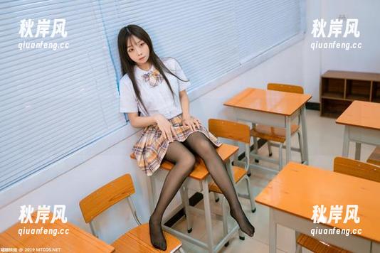 喵糖映画的快乐合集：小萝莉们的无敌可爱姿态，别忘了分享出去哦！