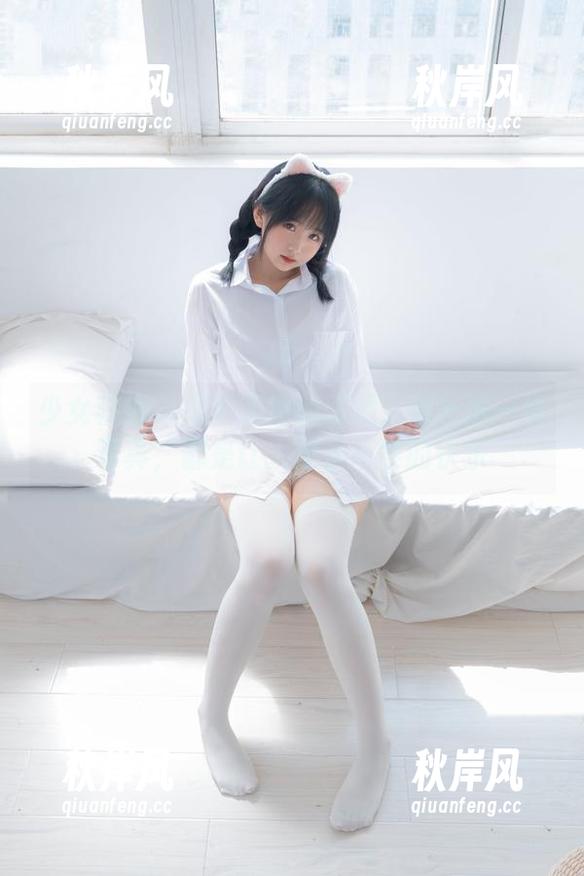 少女秩序-鹿可 少女秩序 - 鹿可和她的眼镜:看—这一组写真,都是让人忍俊不禁的快乐