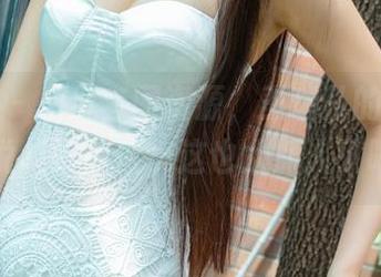 尤果网 - 一份套图资源,王瑞儿的美脚让我想说“好家伙,这也太抓人了吧!”