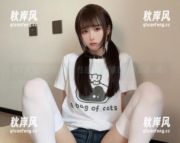 布丁大法 布丁大法,原图出炉:性感丝袜好像在轻声细语...呃。