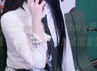 在普美(bomi)的Bimilstory美发店，下载一张让你忍不住想试的发型！