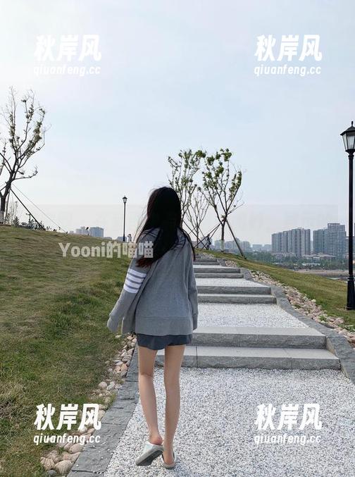 有你喵 微密圈 - 在套图中有你喵的微妙,展示的天使气息—让人不断脑补。