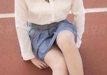 梦丝女神 - 这才叫无圣光白丝空间,玥玥的原图藏着小巧思