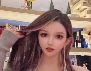 微密圈 - 白衬衫藏不住的那一点点心机,梦露veronica的高清壁纸验证你的想法