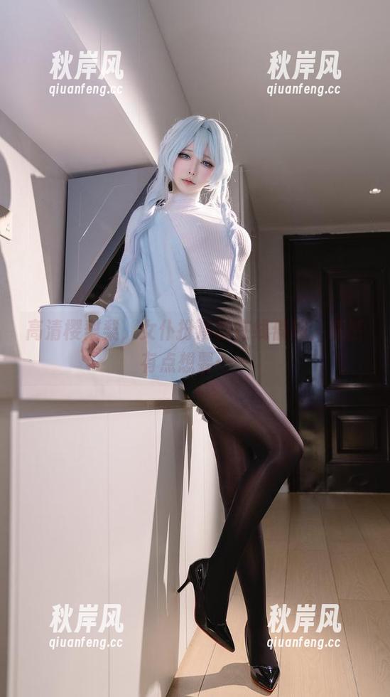 高清樱梨梨，女仆扮演的在线假期，竟然有点想要……