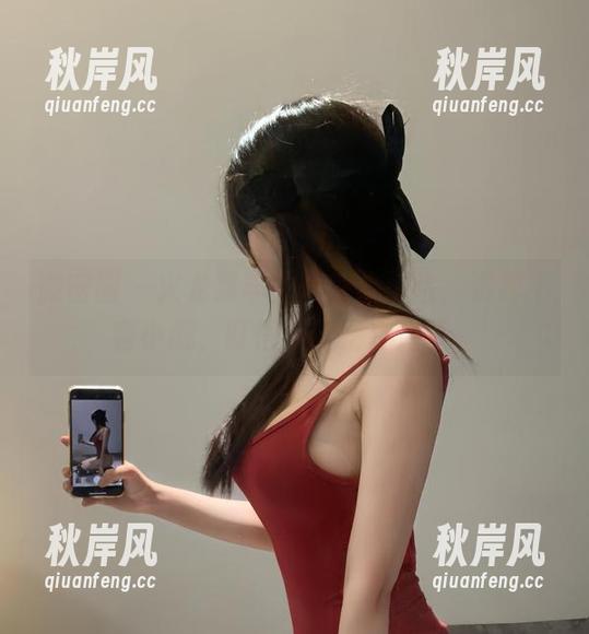 微密圈 - 火龙果羊的死库水探险，资源不容小觑，盯得我眼睛都直了。