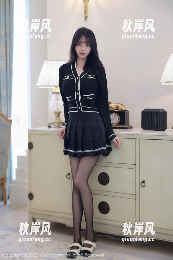 秀人网 - 美图接力，凯竹·廿十的肉丝不仅是菜，还能上桌！