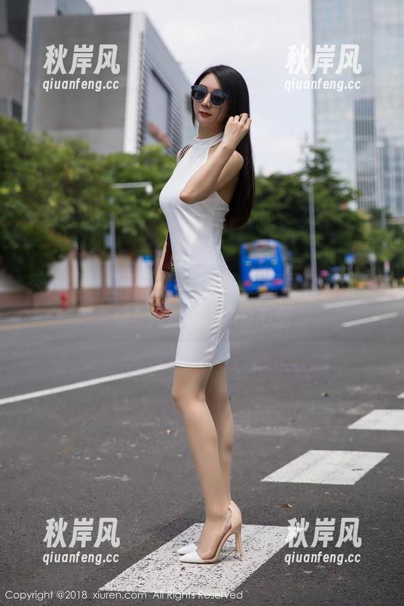秀人网 - 萌琪琪Irene的居家写真，下载前請先準備好你的心脏