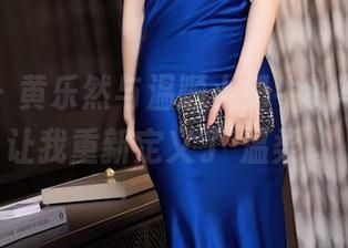 秀人网 - 黄乐然与温顺小奶牛的写真,真让我重新定义了’温柔’。