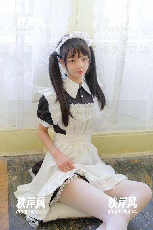 稚乖画册 - 最新！赤西夜夜的礼服，原图简直是女神降临大赛第一名！