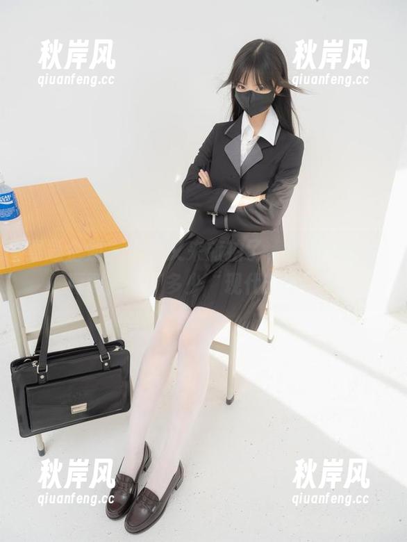 紧急企划 - 小恩又来旅拍了，这作品里资源到底藏了多少“现代艺术”？