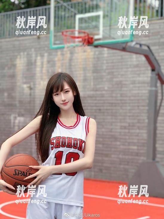 腐团儿Ikaros浴室全套：泡澡也要有粉丝专属图包！