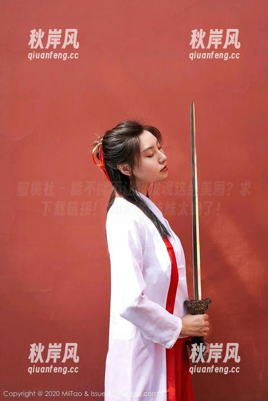 蜜桃社 - 能不能不让我发现这组美图？求下载链接！Suki的妹妹太绝了！