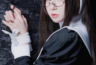免费大放送！西园寺南歌的长腿照片，你敢看吗？我可是想多看几眼。