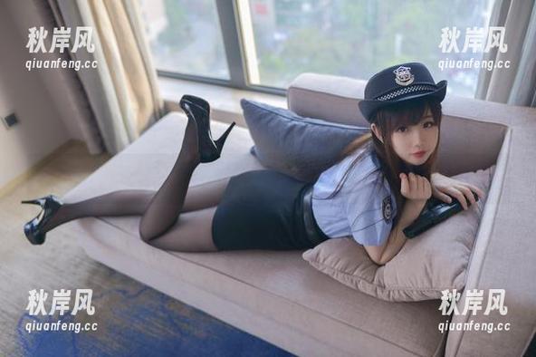 遇见雪琪SAMA，女王范儿轻松hold住的cos合集
