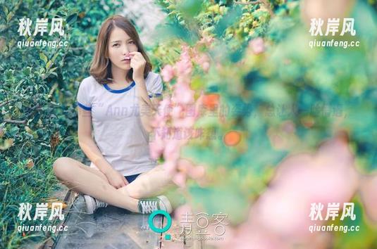 青豆客-Ann尤美 青豆客 - 那些“Ann尤美天使”图库里的姿势,总让人一脸懵逼,不知道该咋想。