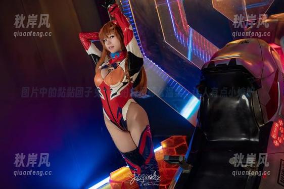 图片中的黏黏团子兔，私拍总是那么温柔，让人有点小嫉妒。